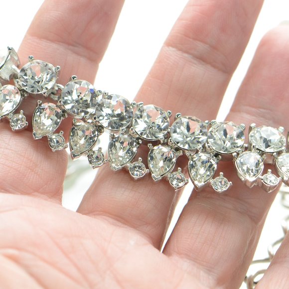 Oscar de la Renta Crystal Stone Necklace - Picture 3 of 6